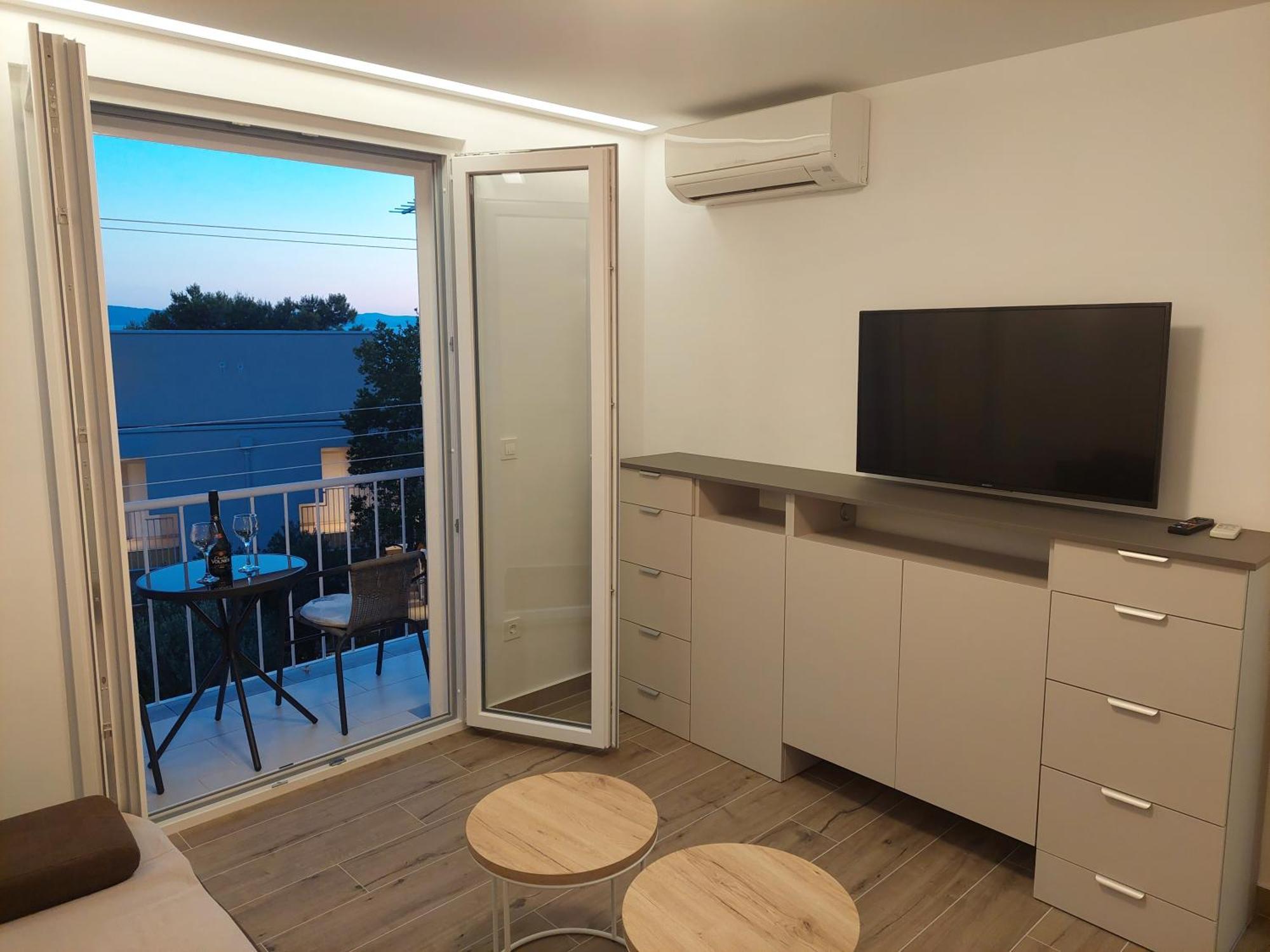 Apartman Njavro Podgora Exterior foto